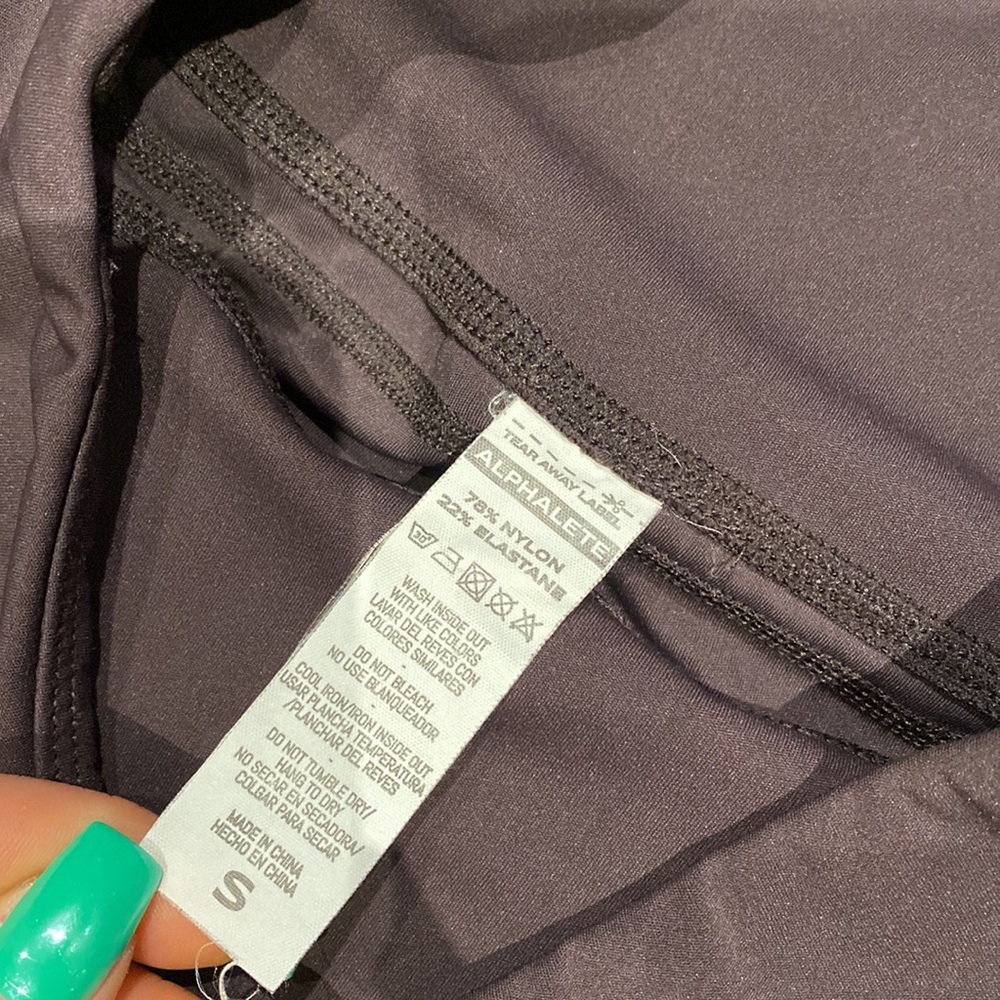 ALPHALETE PULSE SURGE SHORTS 💗 - Picture 3 of 5